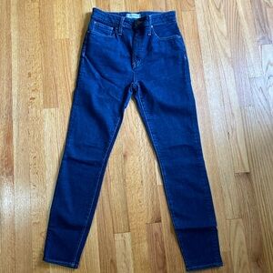 Madewell curvy high rise skinny Jean size 28